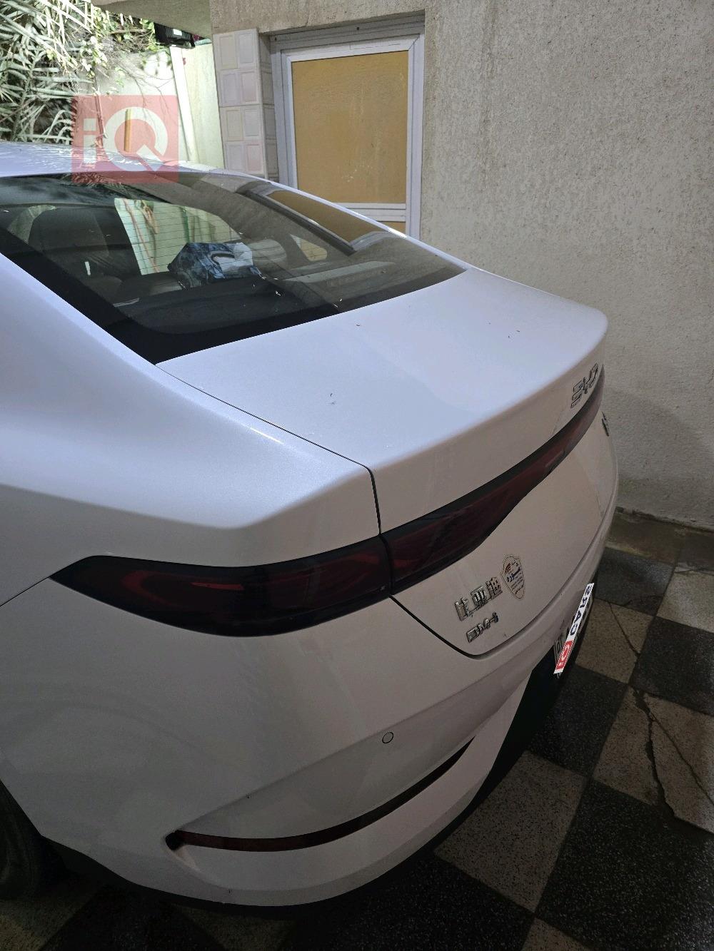 بي واي دي Qin Plus